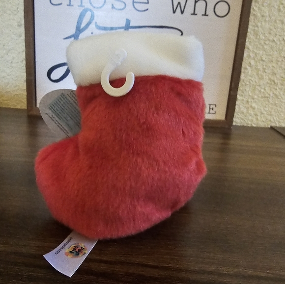 Palm Pal Holly The Stocking Hallmark Aurora Soft Plush 4.5 Inch NEW Christmas - Picture 4 of 10